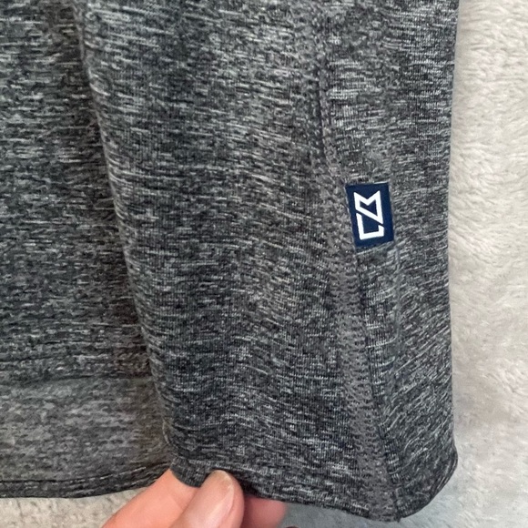 NWT Women's Cutter & Buck Adapt Eco Hooded Performance Pullover Sz M Thumb Holes - Picture 3 of 16